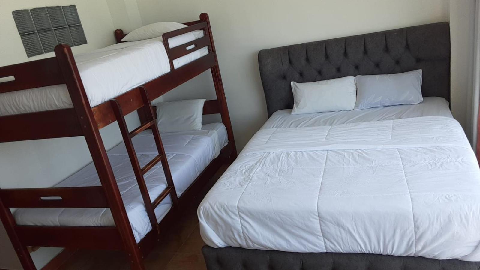 Hotel Paradise Beach Playas Dış mekan fotoğraf