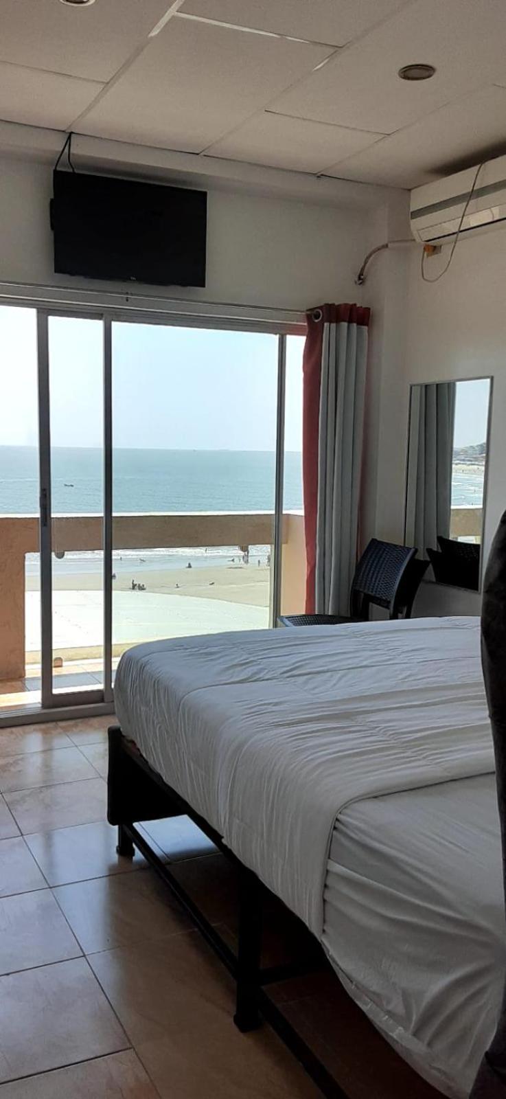 Hotel Paradise Beach Playas Dış mekan fotoğraf